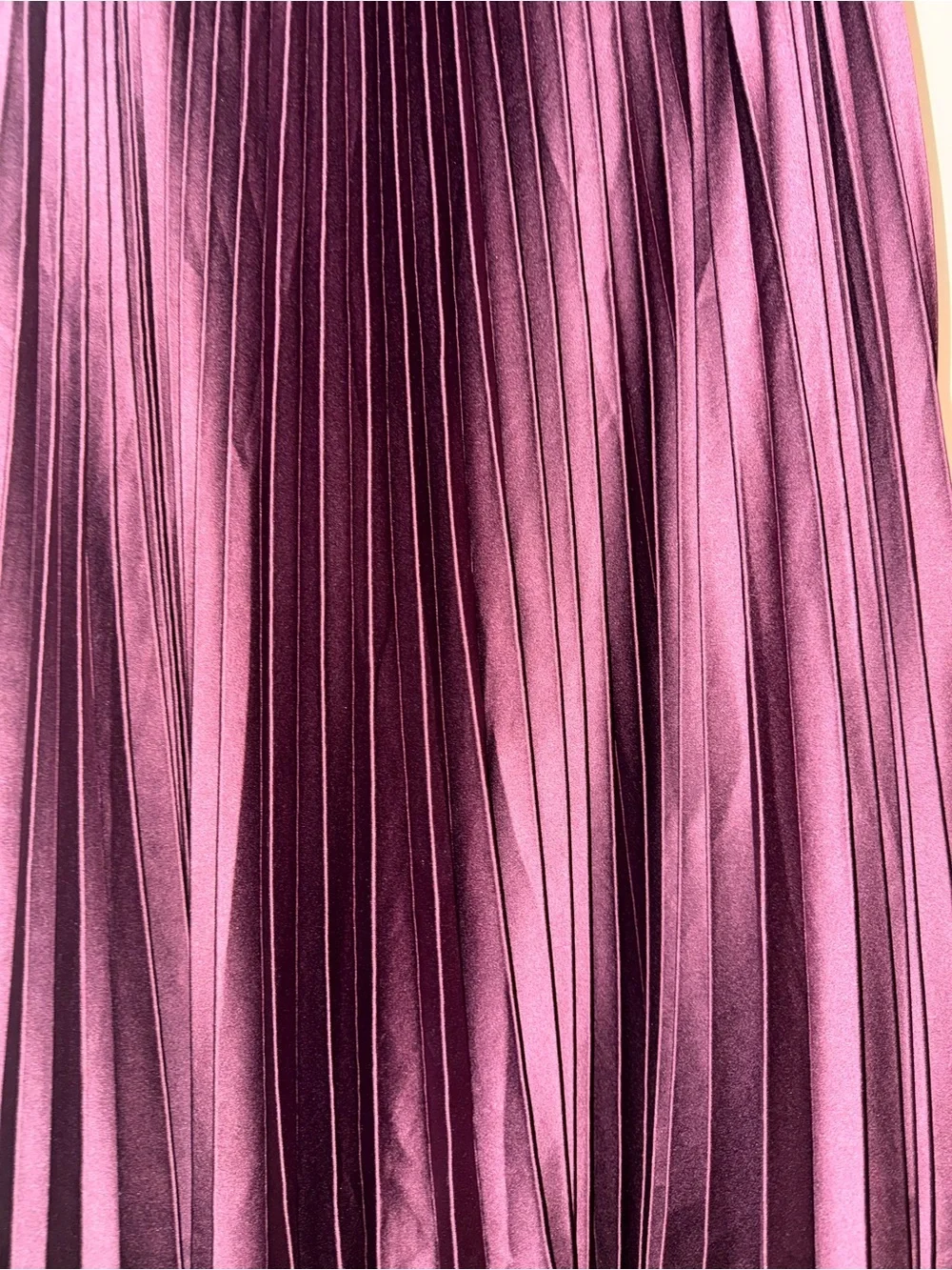 NWT Lulus Sophisticated Vision Plum Satin Pleated Midi Skirt Purple - Size M